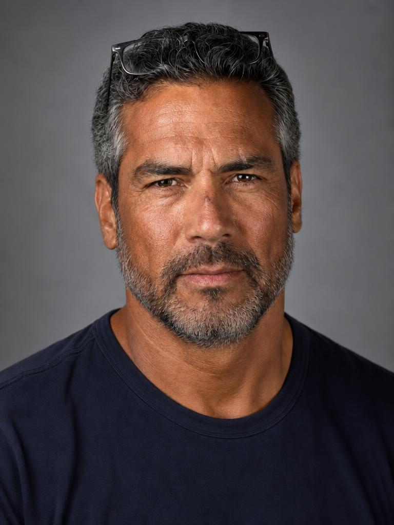 Dr. Aris Mendoza