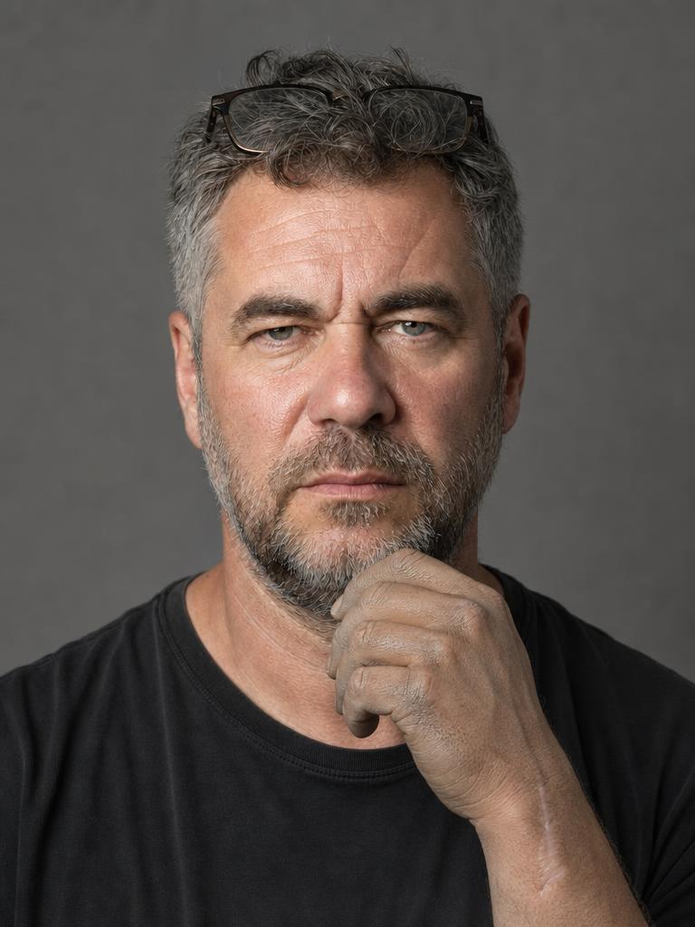 Elias Thorne