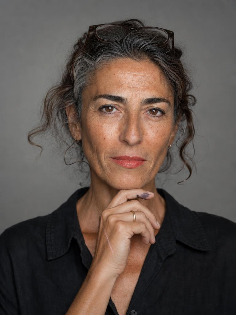 Elena Kostov